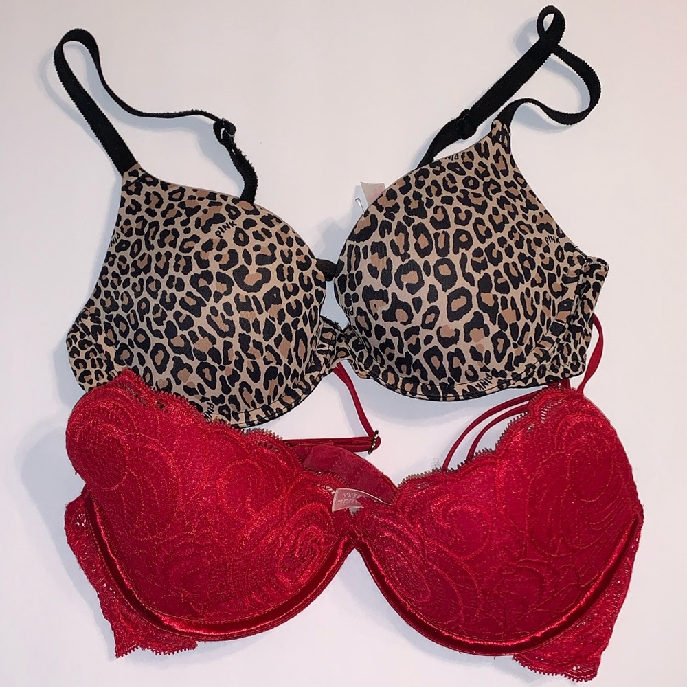 2 Victoria’s Secret Push Up Bras